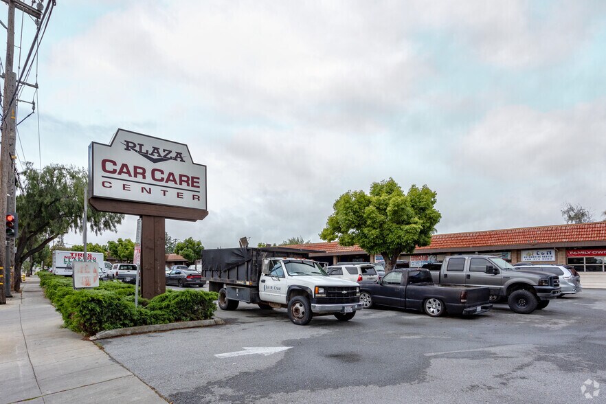 2525-2565 S Winchester Blvd, Campbell, CA à louer - Photo de l’immeuble – Image 2 sur 3