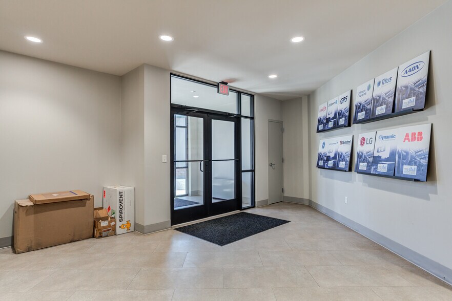 2405 114th St, Lubbock, TX à vendre - Photo de l’immeuble – Image 2 sur 45