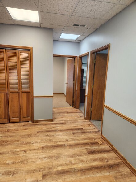 3775 Vest Mill Rd, Winston-Salem, NC à louer - Photo de l’immeuble – Image 2 sur 6