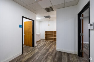 6855 Wynnwood Ln, Houston, TX à louer Photo intérieure– Image 2 sur 8
