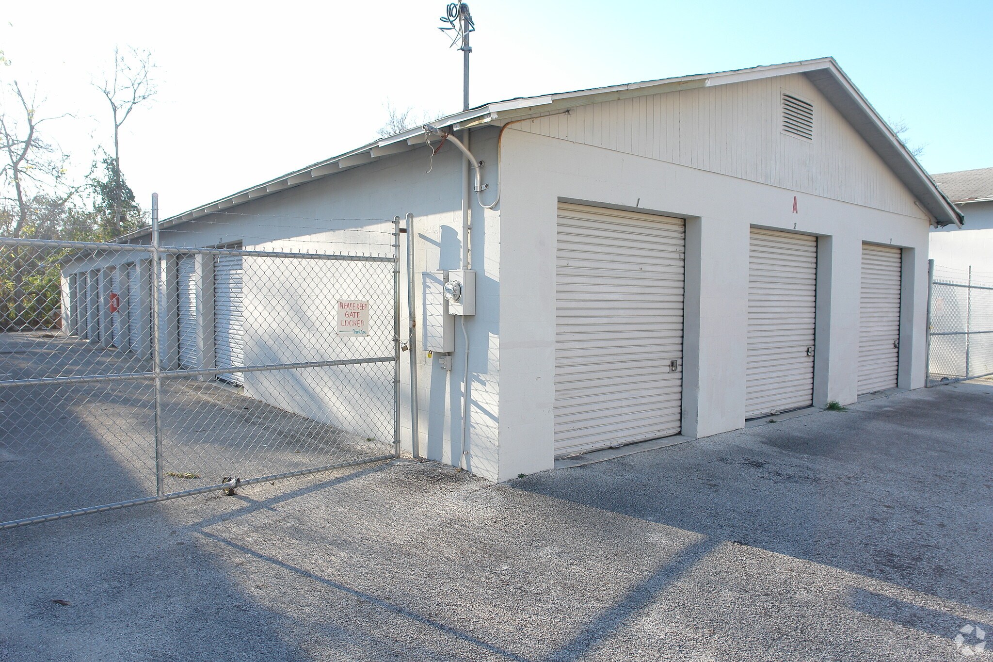 820 Carswell Ave, Daytona Beach, FL à vendre Photo de l’immeuble– Image 1 sur 22