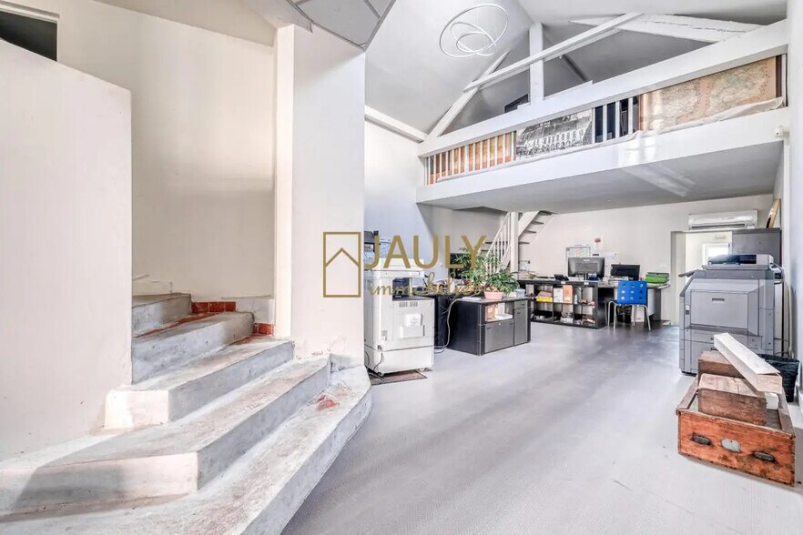 Bureau dans Mareuil-lès-Meaux à vendre - Photo de l’immeuble – Image 2 sur 20