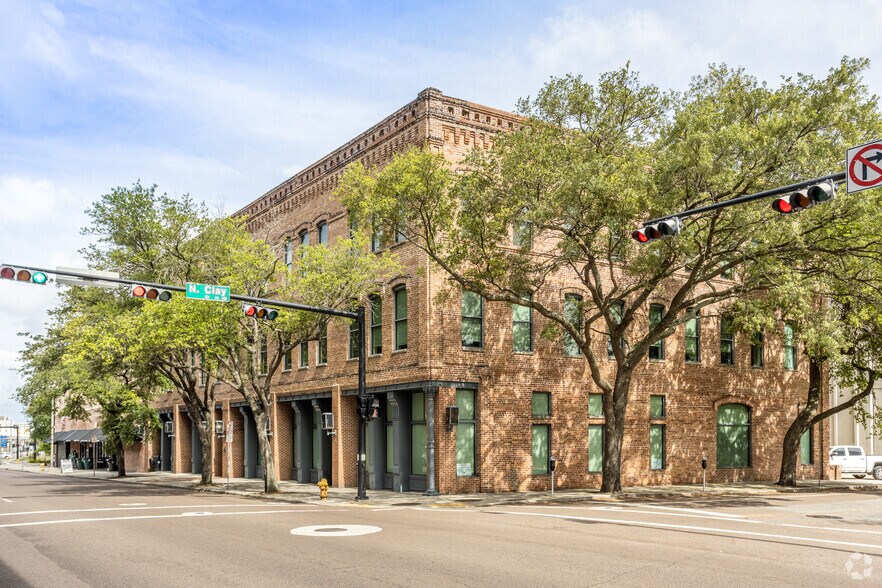 501 W Bay St, Jacksonville, FL à louer - Photo principale – Image 1 sur 21