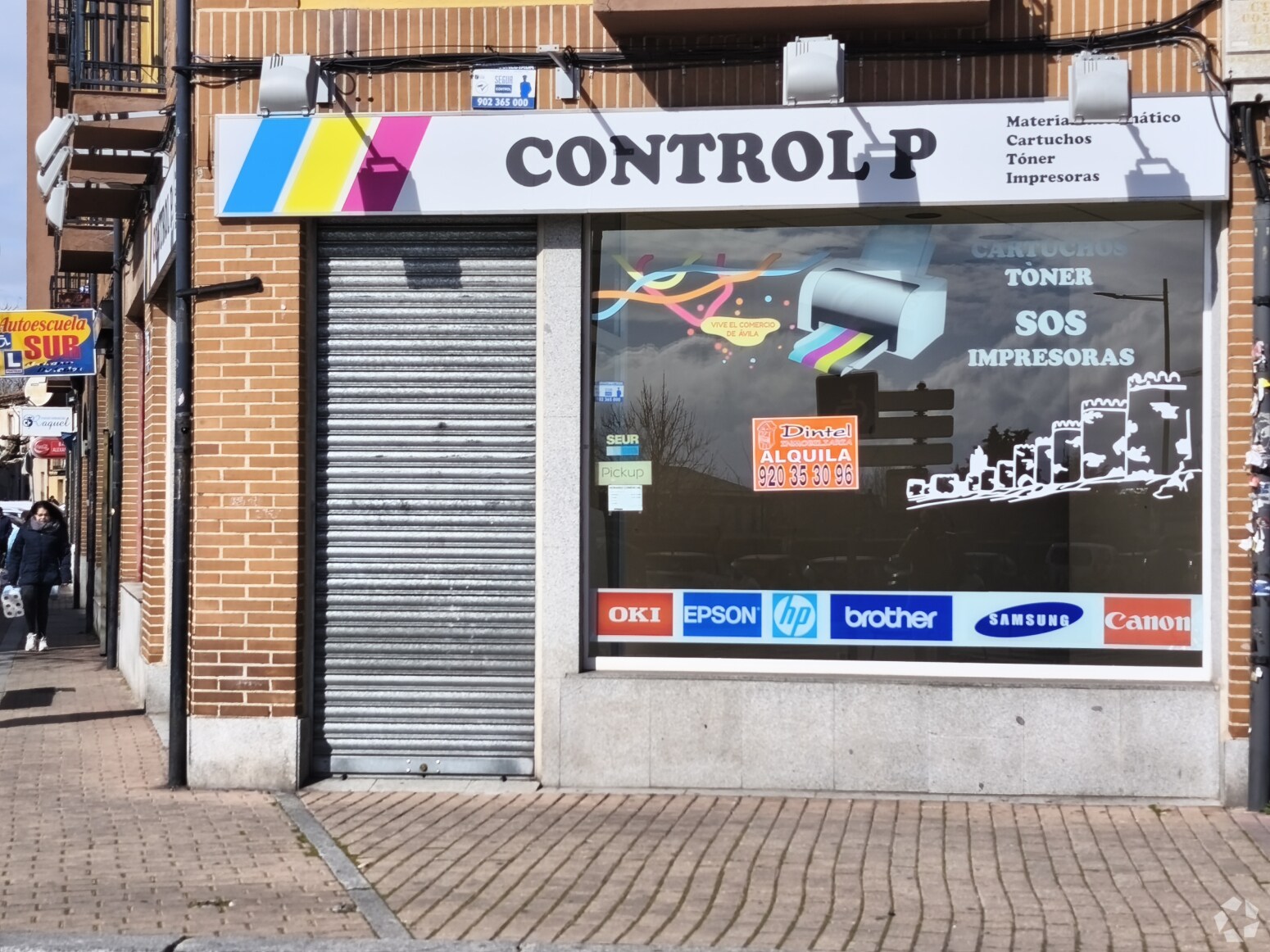 Local commercial dans Ávila, Ávila à louer Photo intérieure– Image 1 sur 8