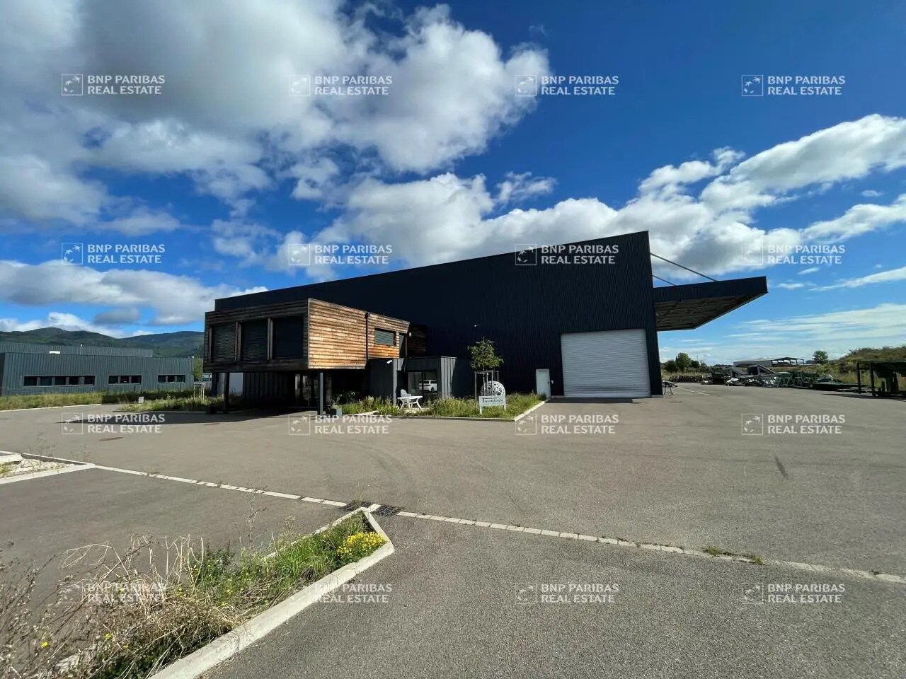 160 Rue Nicolas Koechlin, Aspach-Michelbach à louer Photo de l’immeuble– Image 1 sur 16