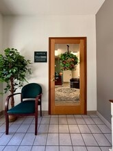 944 McCourtney Rd, Grass Valley, CA à louer Photo intérieure– Image 1 sur 15