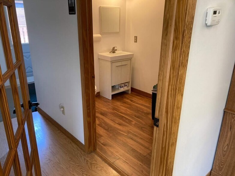 710 Main St, Wausaukee, WI à louer - Photo intérieure – Image 3 sur 4