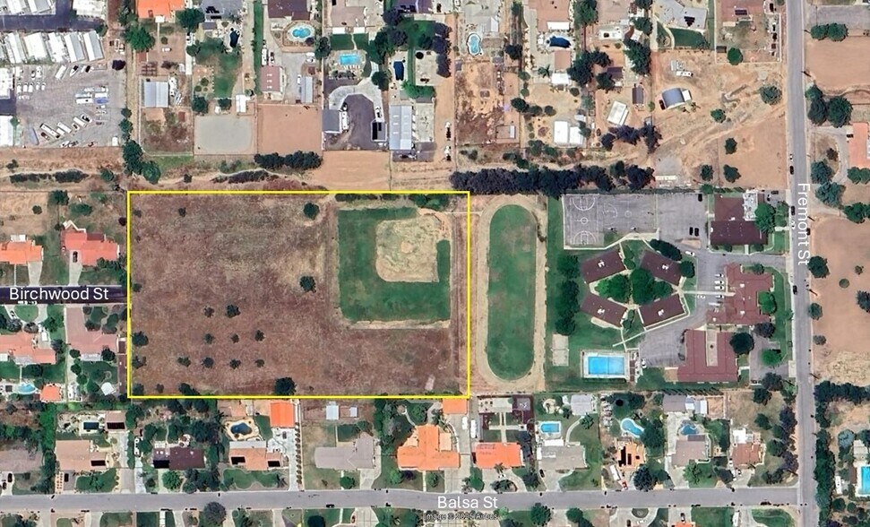0 Birchwood St, Yucaipa, CA à vendre - Aérien – Image 1 sur 1