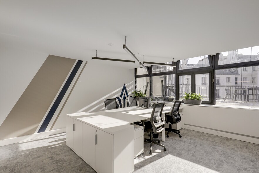 Bureau dans Paris à louer - Photo intérieure – Image 2 sur 2