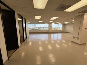 14110 N Dallas Pky, Dallas, TX à louer Photo intérieure– Image 1 sur 3