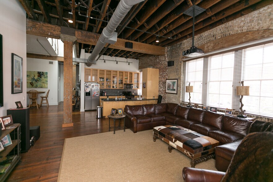 241 N Court St, Montgomery, AL à vendre - Photo de l’immeuble – Image 3 sur 15