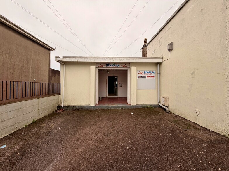 21 Carlton Rd, Torquay à vendre - Photo principale – Image 1 sur 6