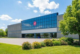 Plus de détails pour 200 Chrysler Dr, Brampton, ON - Industriel/Logistique à louer