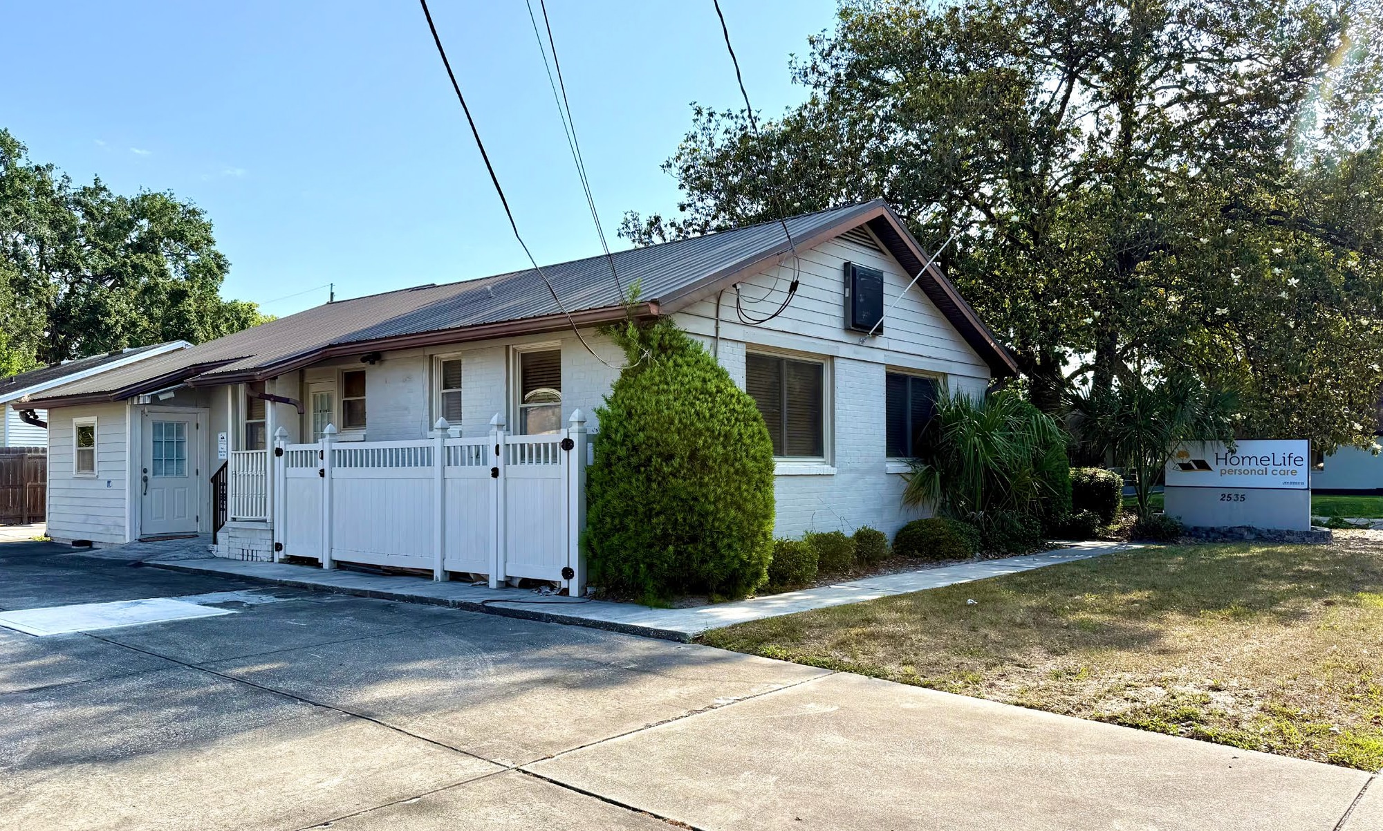 2535 University Blvd W, Jacksonville, FL à louer Photo de l’immeuble– Image 1 sur 11