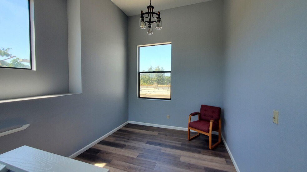 16175 Monterey Rd, Morgan Hill, CA à louer - Photo intérieure – Image 3 sur 10