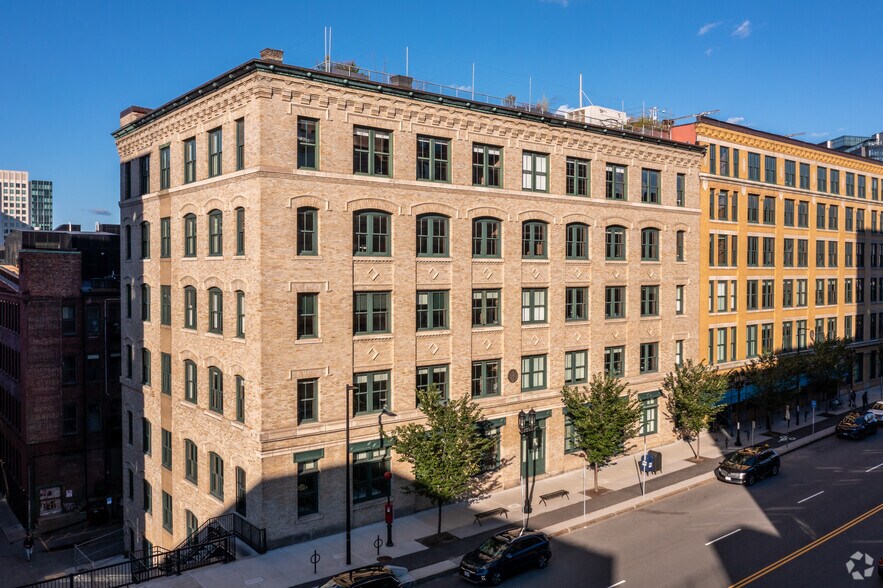 345 A St, Boston, MA à louer - Photo de l’immeuble – Image 1 sur 3