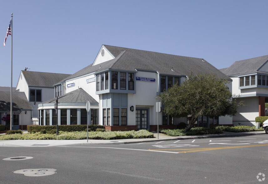 34179 Golden Lantern St, Dana Point, CA à louer - Photo de l’immeuble – Image 2 sur 8