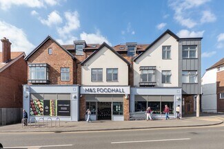 Plus de détails pour 53-57 The Street, Ashtead - Local commercial à vendre