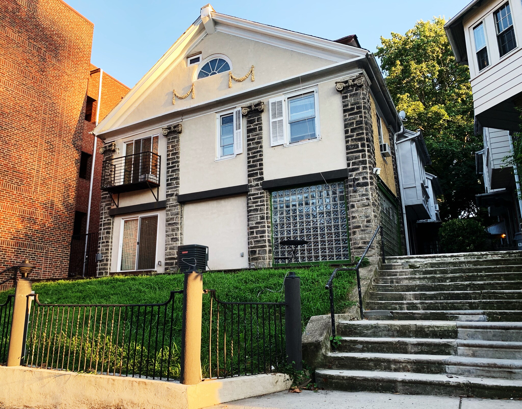4310 Spruce St, Philadelphia, PA à vendre Photo principale– Image 1 sur 12