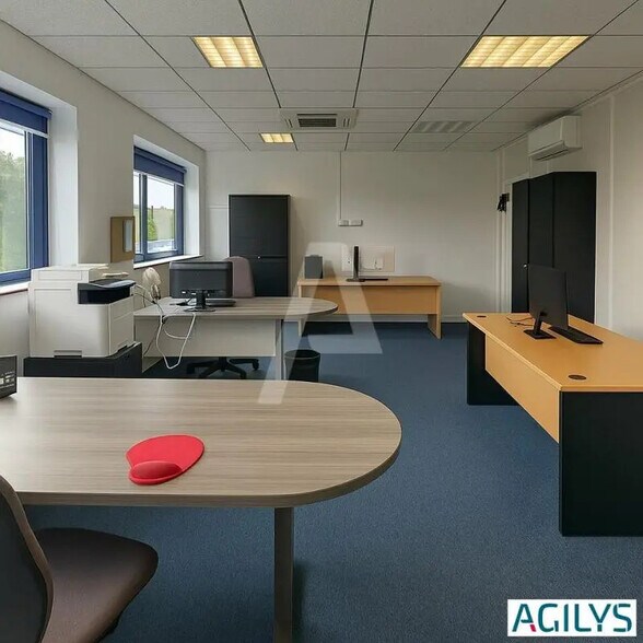 Bureau dans Palaiseau à louer - Photo de l’immeuble – Image 2 sur 7