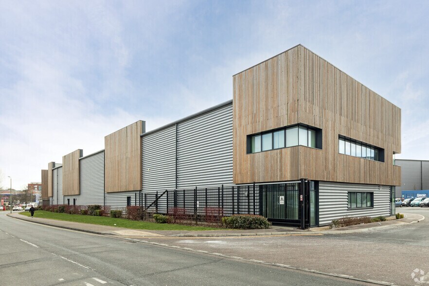 Cray Ave, Orpington à louer - Photo de l’immeuble – Image 2 sur 18