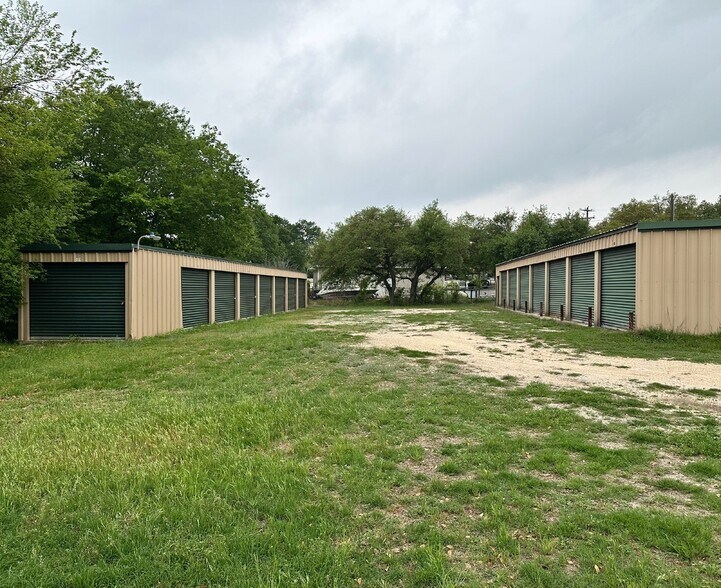 188 Canyon Bnd, Canyon Lake, TX à vendre - Photo de l’immeuble – Image 3 sur 10