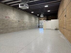 3558 Plover Ave, Naples, FL à louer Photo intérieure– Image 2 sur 5