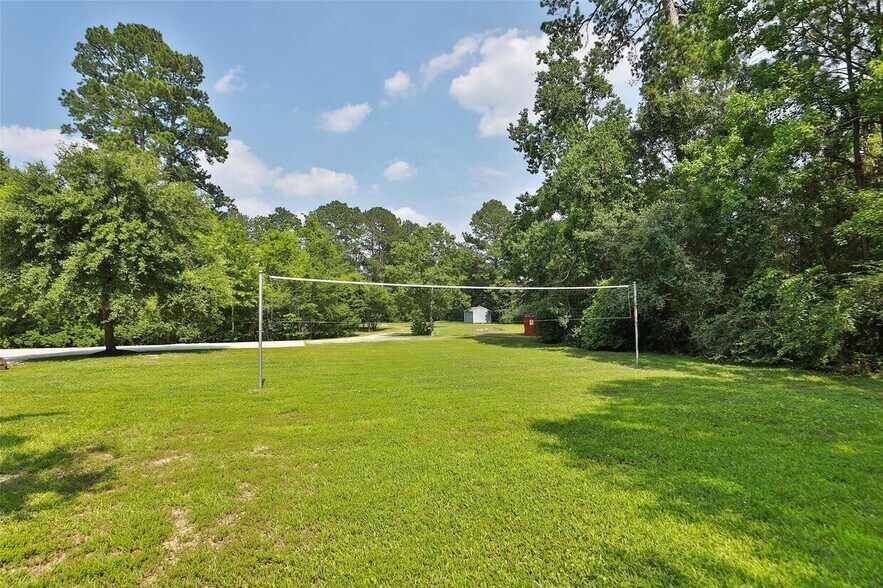 12126 Zion Rd, Tomball, TX à vendre - Photo de l’immeuble – Image 3 sur 6