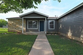 1410 Ransom St, Pflugerville, TX à louer Photo intérieure– Image 2 sur 4