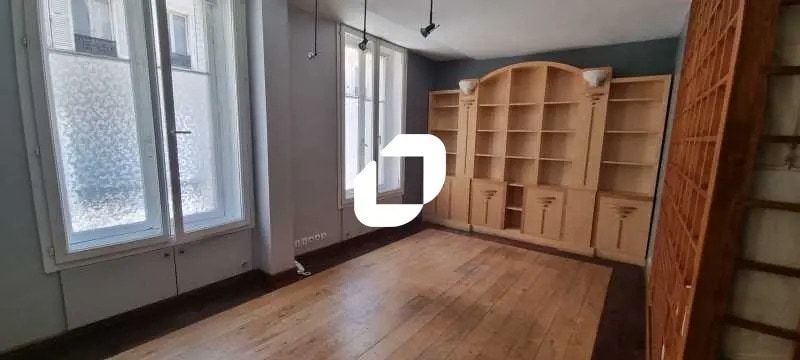 Local commercial dans Paris à vendre - Photo de l’immeuble – Image 3 sur 11