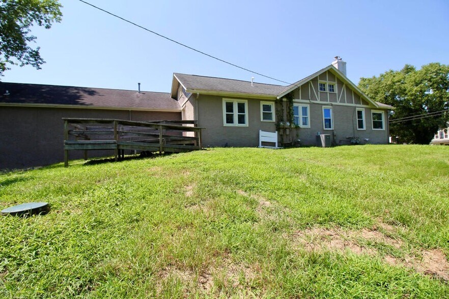 1805 Columbus Rd, Granville, OH à vendre - Photo de l’immeuble – Image 1 sur 22