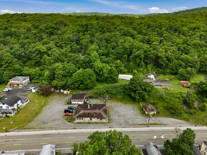 243-249 Orange Tpke, Sloatsburg, NY à vendre - Photo de l’immeuble – Image 2 sur 23