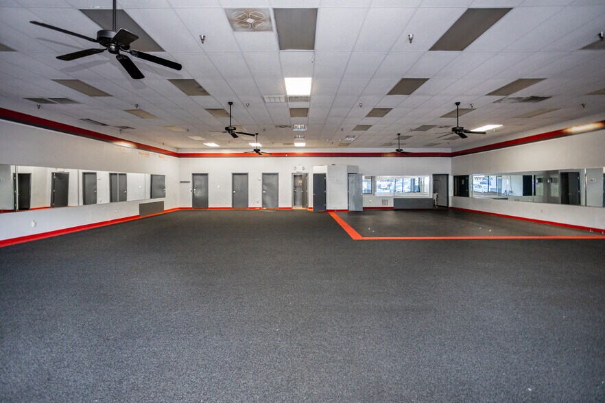 7311-7403 Chapman Hwy, Knoxville, TN à louer - Numérisation 3D Matterport – Image 2 sur 14