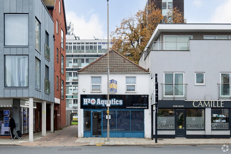 13-15 Ongar Rd, Brentwood à louer - Photo de l’immeuble – Image 2 sur 2