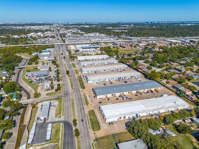 Plus de détails pour 350 S Belt Line Rd, Irving, TX - Industriel/Logistique à louer
