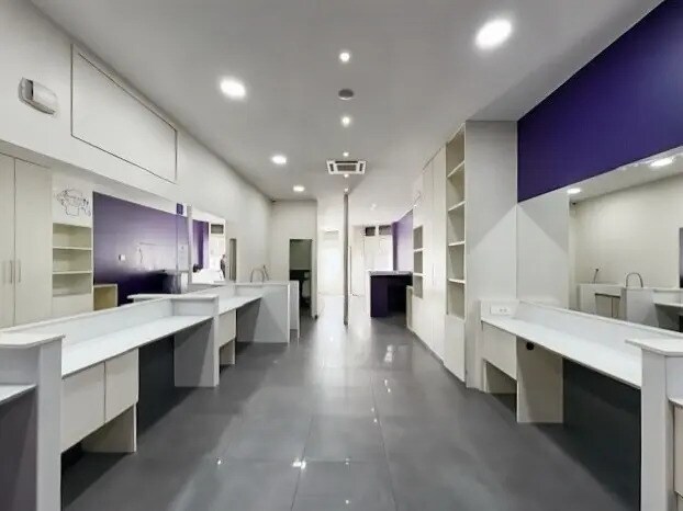49 Boulevard Richard Lenoir, Paris à louer - Photo de l’immeuble – Image 2 sur 9