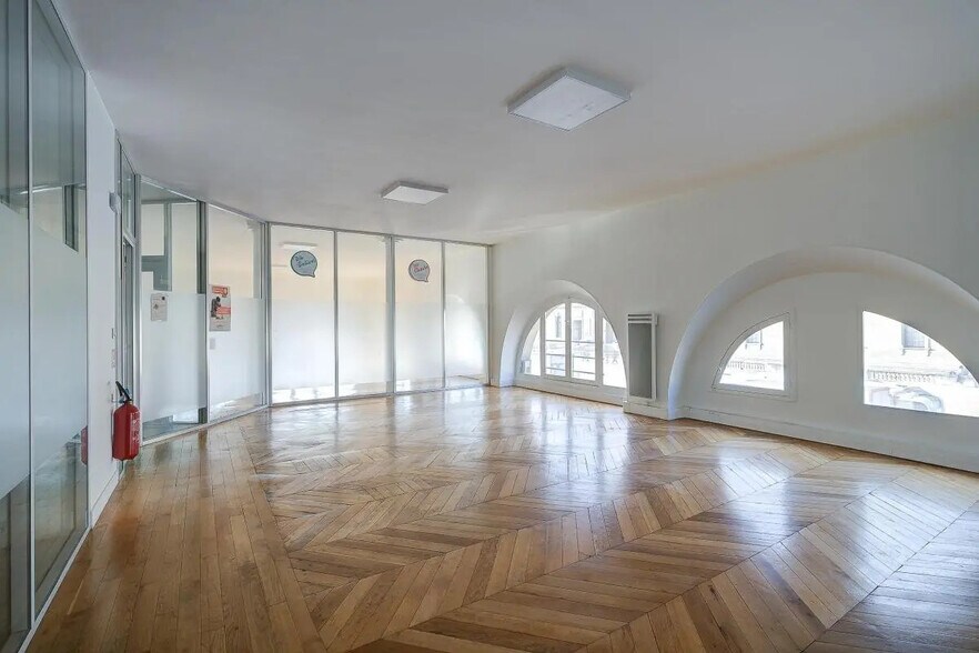 Bureau dans Paris à louer - Photo intérieure – Image 3 sur 3