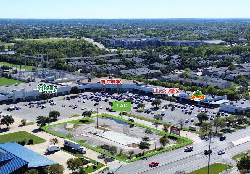 1312 Harvey Rd, College Station, TX à louer - Photo principale – Image 1 sur 6