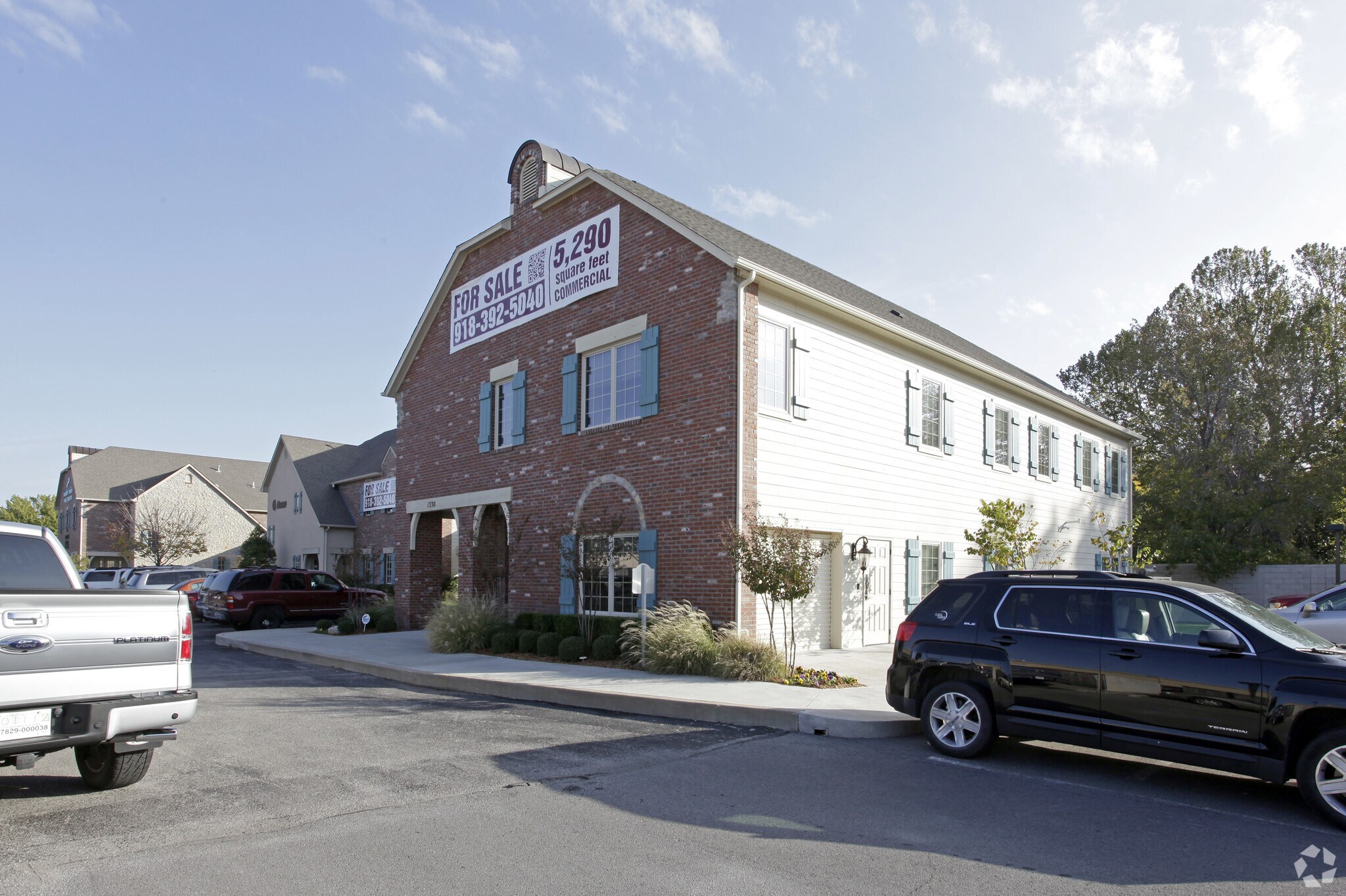 1330 E 43rd Ct, Tulsa, OK à louer Photo principale– Image 1 sur 3