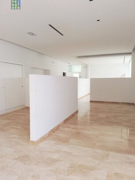Local commercial dans Bocairent, Valencia à louer - Photo de l’immeuble – Image 1 sur 7