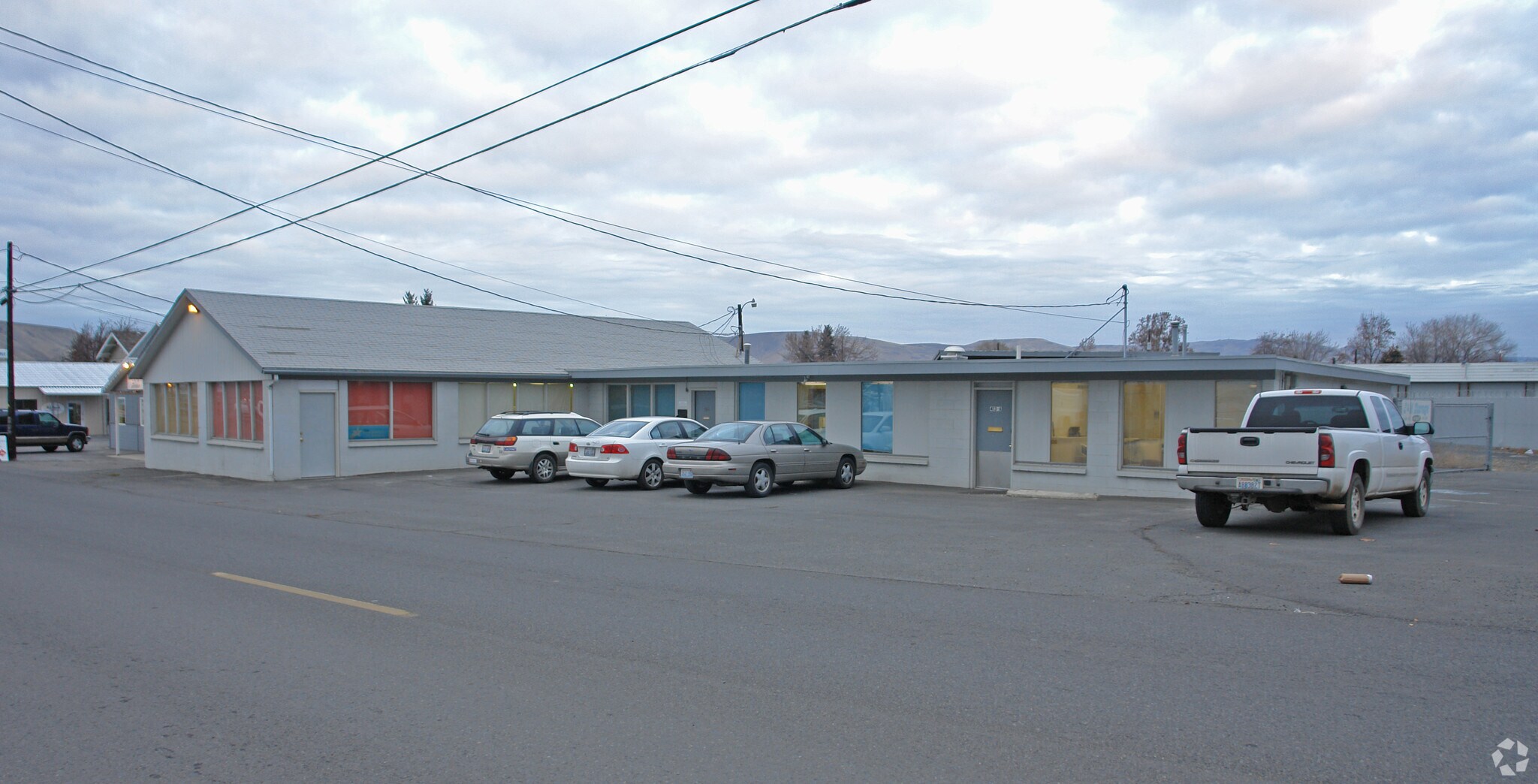 413 N 20th Ave, Yakima, WA à louer Photo principale– Image 1 sur 3