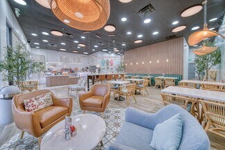 Plus de détails pour 16215-16295 Biscayne Blvd, North Miami Beach, FL - Local commercial à louer