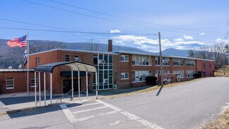 Plus de détails pour 81 Evick Dr, Franklin, WV - Local d’activités à vendre