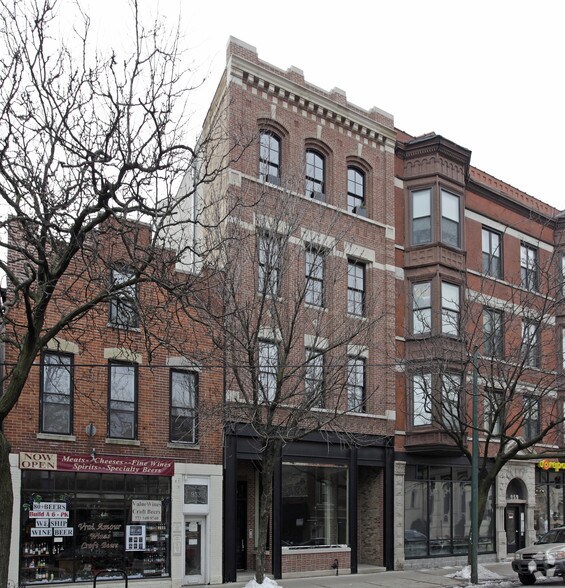 955 W Webster Ave, Chicago, IL à louer - Photo principale – Image 1 sur 10