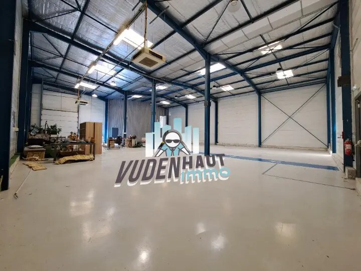 Local d’activités dans Pinsaguel à louer - Photo de l’immeuble – Image 3 sur 9