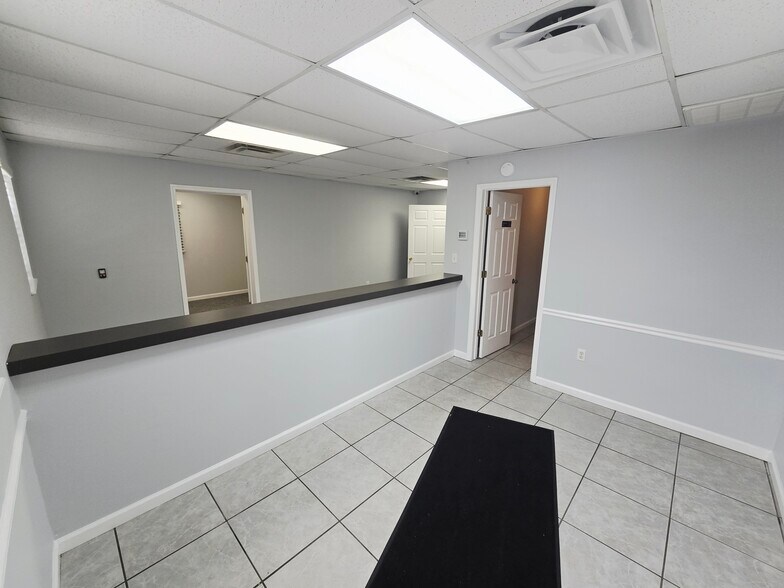 1606 Aber Rd, Orlando, FL à vendre - Photo de l’immeuble – Image 2 sur 21
