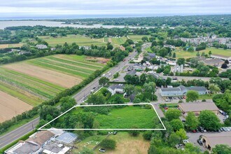 1004 Montauk Hwy, Water Mill, NY - Vue aérienne vue de carte - Image1