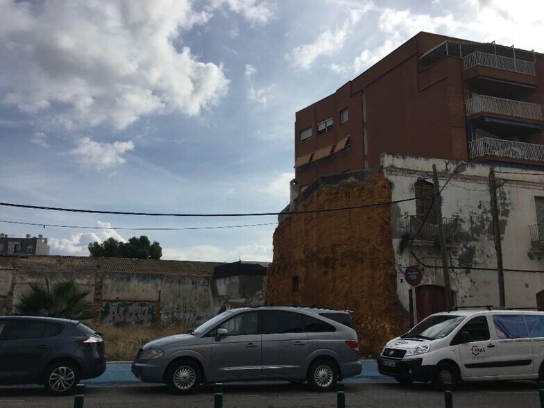 Terrain dans Vilanova i la Geltrú, Barcelona à vendre - Photo de l’immeuble – Image 2 sur 3