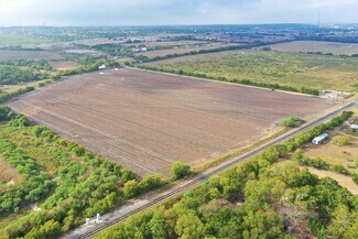 Plus de détails pour TBD FM 482 25.402 ac tract of land Ln, New Braunfels, TX - Terrain à vendre