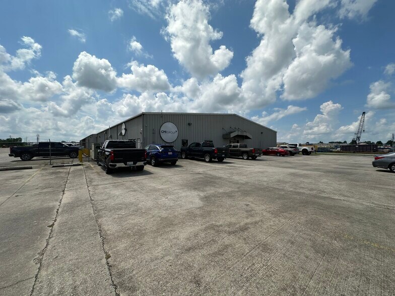 101 S Bernard Rd, Broussard, LA à vendre - Photo de l’immeuble – Image 3 sur 18